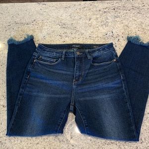 EUC Judy Blume 9/29 skinny fit dark wash